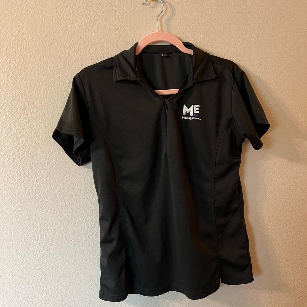 Massage Envy Black Short Sleeve Zip-Up Polo size M
